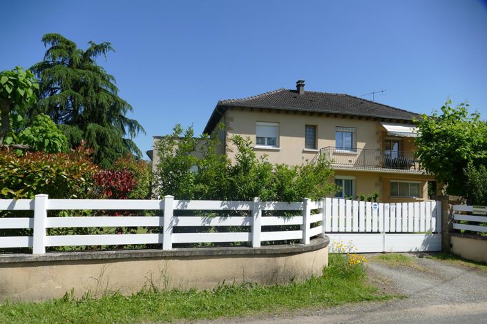 Image No.1-Maison de 4 chambres à vendre à Saint-Céré