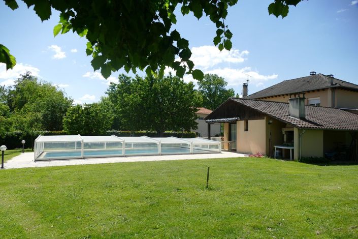 Image No.20-4 Bed House for sale