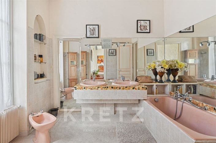 Image No.13-6 Bed House for sale