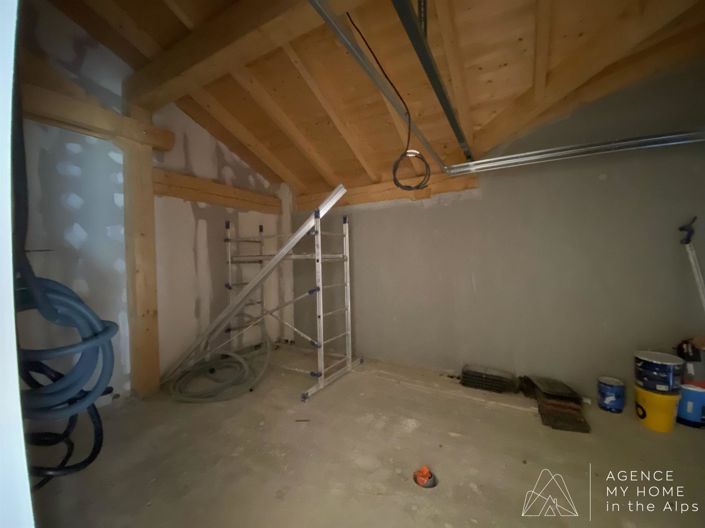 Image No.28-3 Bed House for sale