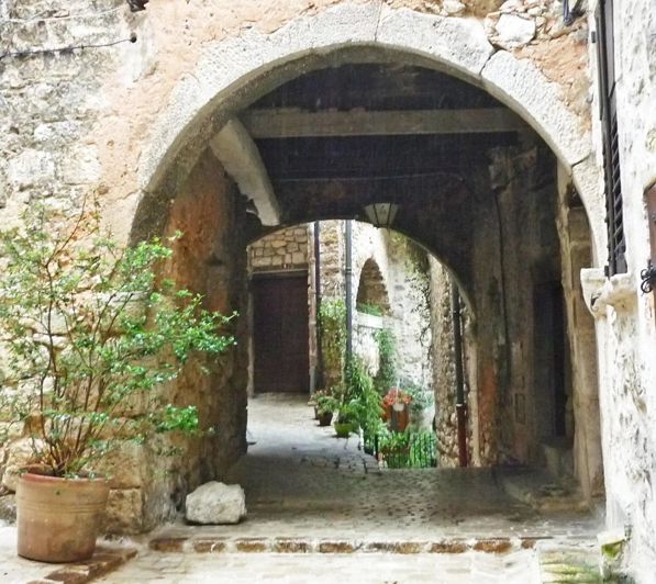 Image No.25-3 Bed House for sale