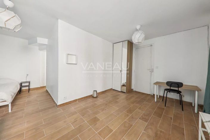 Image No.5-Apartment for sale