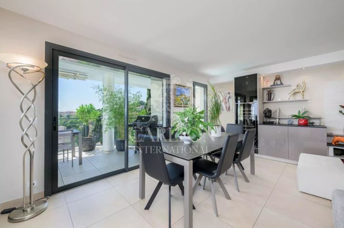 Image No.10-Apartment for sale