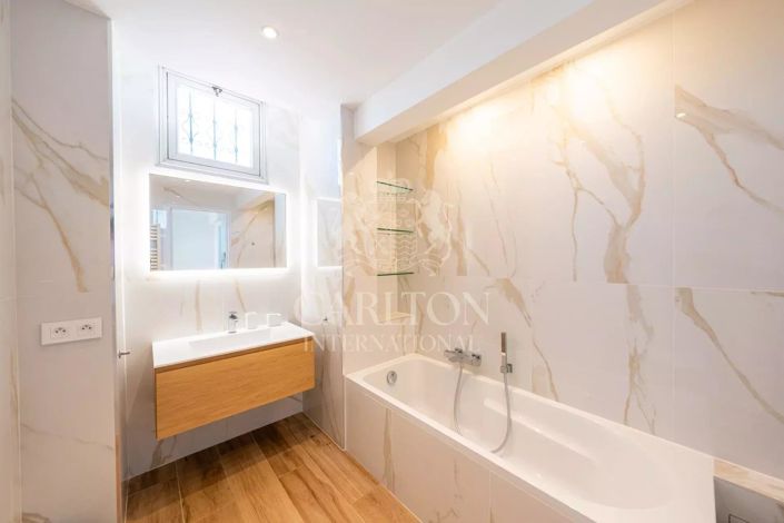 Image No.11-Propriété de 2 chambres à vendre à Le Cannet