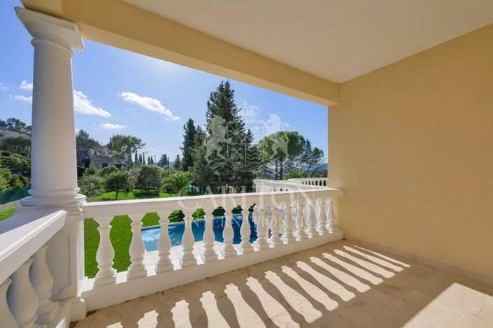 Image No.18-4 Bed House for sale