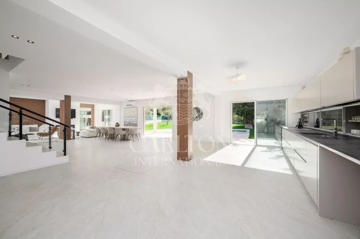 Image No.5-4 Bed House for sale