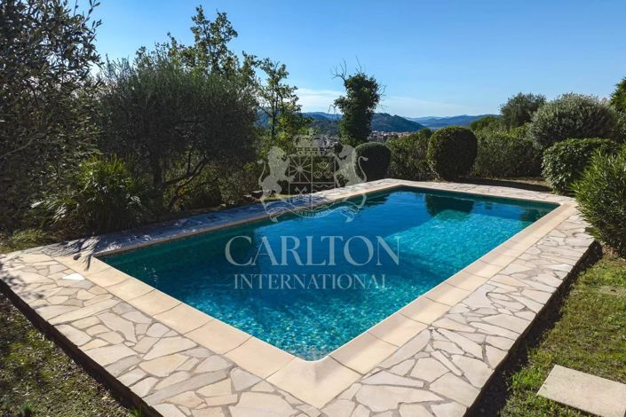 Image No.8-3 Bed House for sale