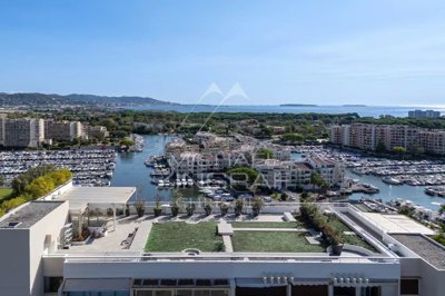 Appartement de 4 chambres à vendre à Mandelieu-la-Napoule