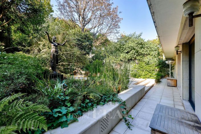 Image No.11-3 Bed Apartment for sale