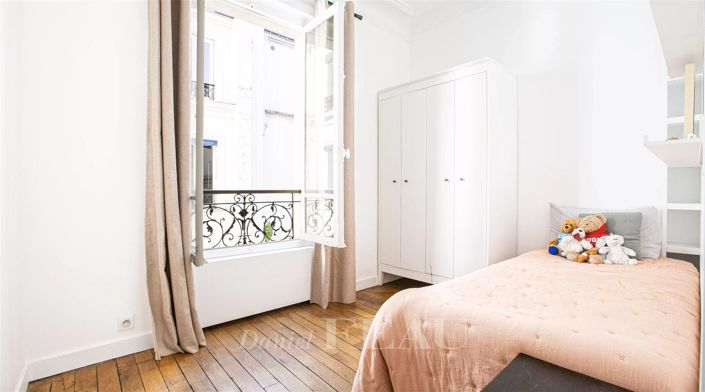 Image No.13-Appartement de 5 chambres à vendre à Paris