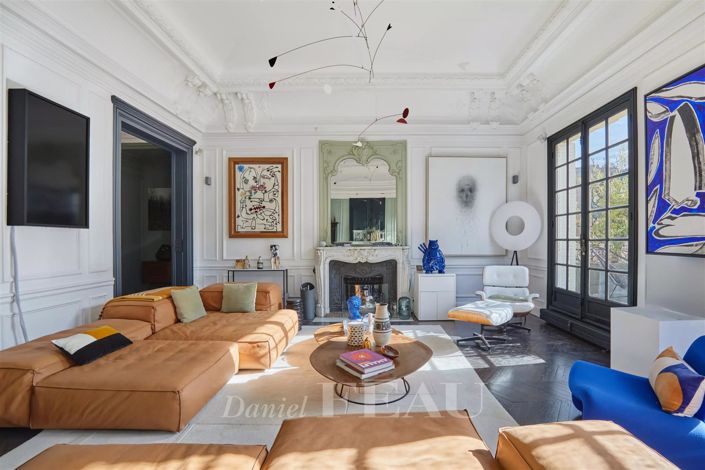 Image No.2-Appartement de 4 chambres à vendre à Paris