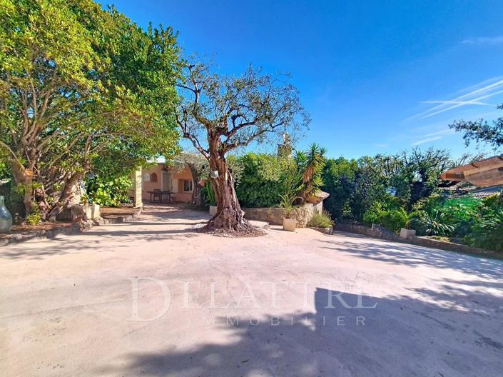 Image No.13-5 Bed House for sale