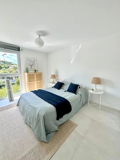 Image No.8-3 Bed Apartment for sale