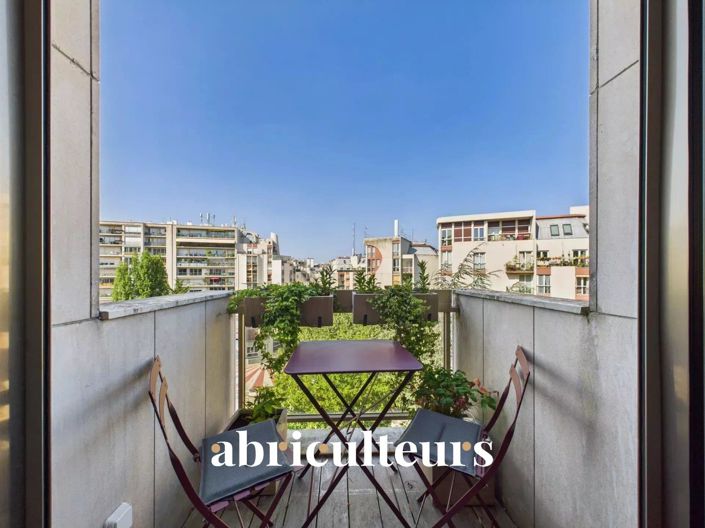 Image No.11-3 Bed Apartment for sale