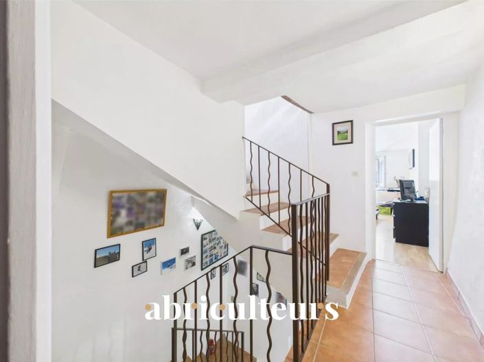 Image No.15-Appartement de 3 chambres à vendre à Lambesc