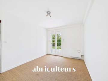 aohqb586fk18752h7
