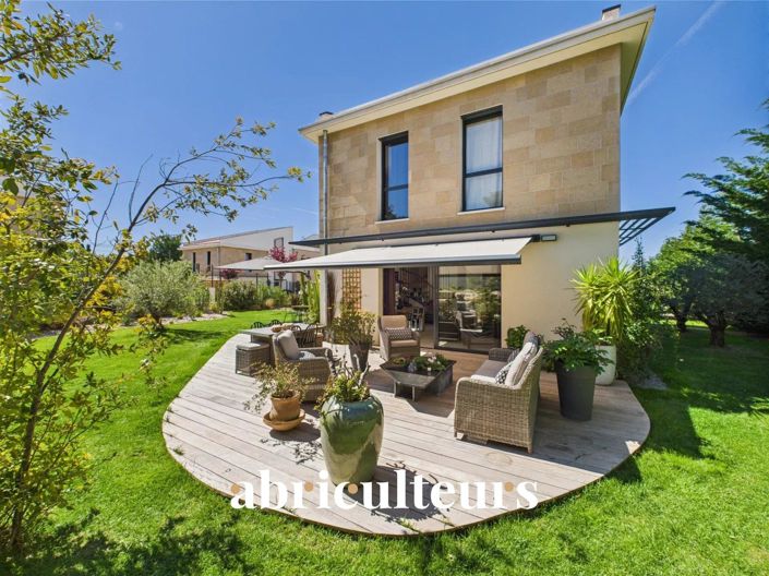 Image No.2-3 Bed House for sale