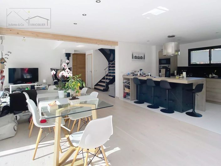 Image No.4-House for sale