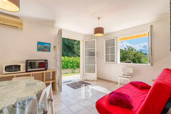 Image No.14-7 Bed House for sale