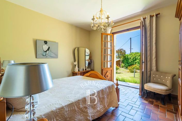 Image No.6-Maison de 5 chambres à vendre à Saint-Florent