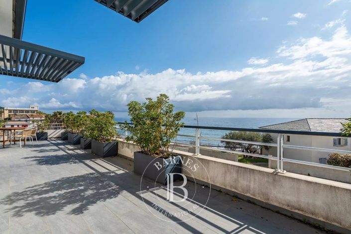 Image No.16-4 Bed Apartment for sale