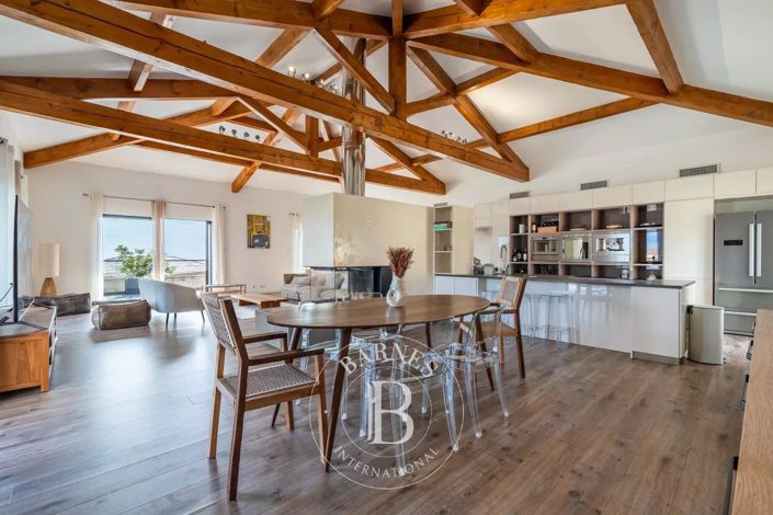 Image No.4-4 Bed Apartment for sale