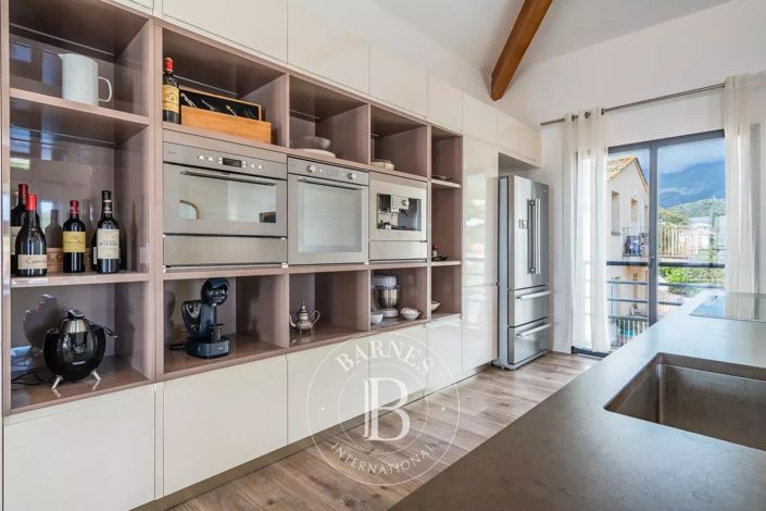 Image No.6-4 Bed Apartment for sale