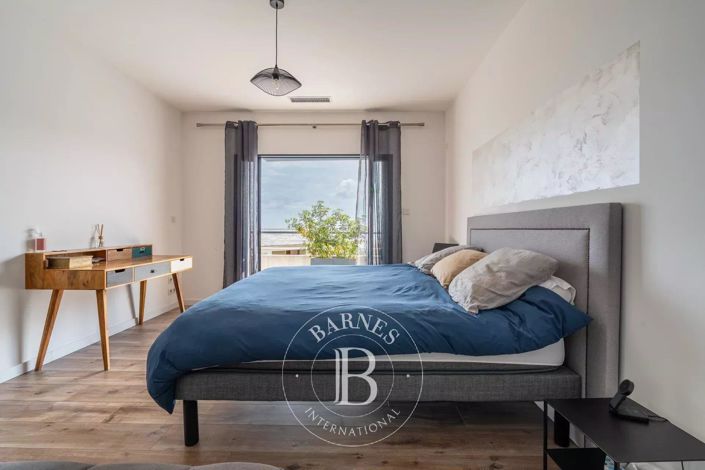 Image No.9-4 Bed Apartment for sale