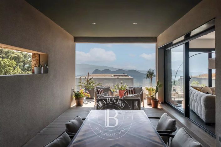 Image No.5-Appartement de 3 chambres à vendre à Saint-Florent