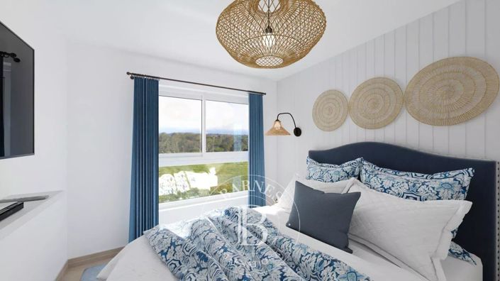 Image No.12-3 Bed Apartment for sale