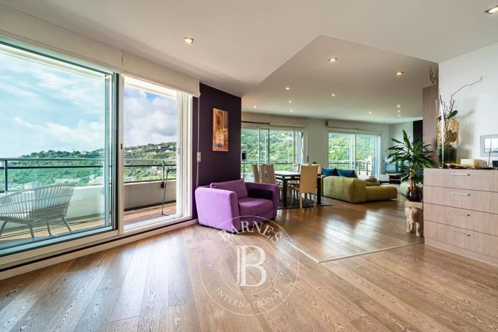 Image No.7-5 Bed Apartment for sale