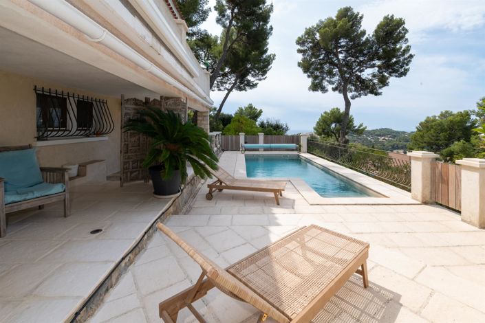 Image No.3-Maison de 5 chambres à vendre à Carqueiranne