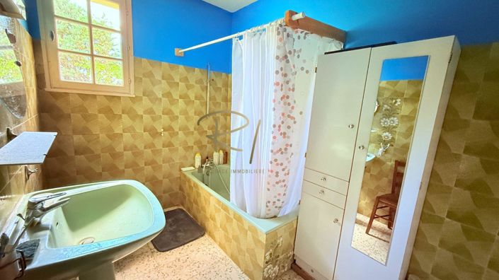 Image No.7-3 Bed House for sale