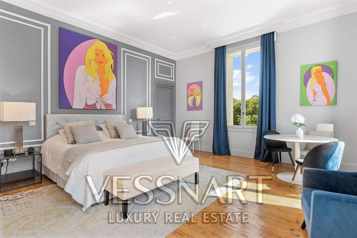 Image No.10-10 Bed House for sale