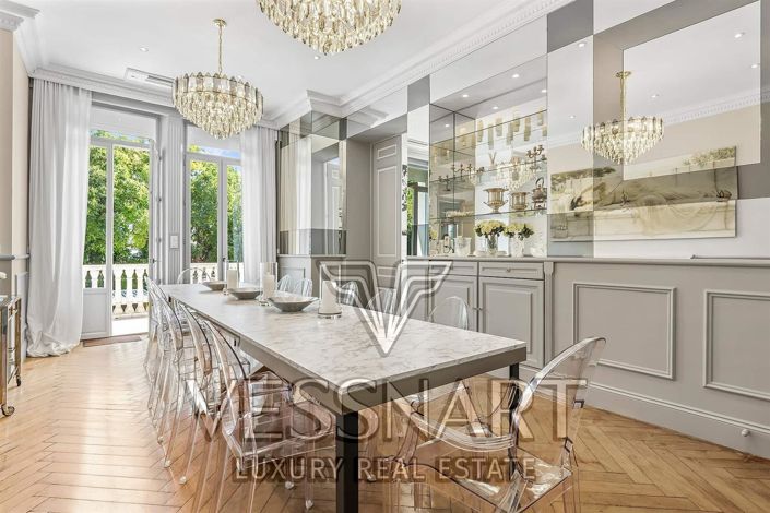 Image No.5-10 Bed House for sale