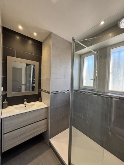 Image No.11-4 Bed House for sale