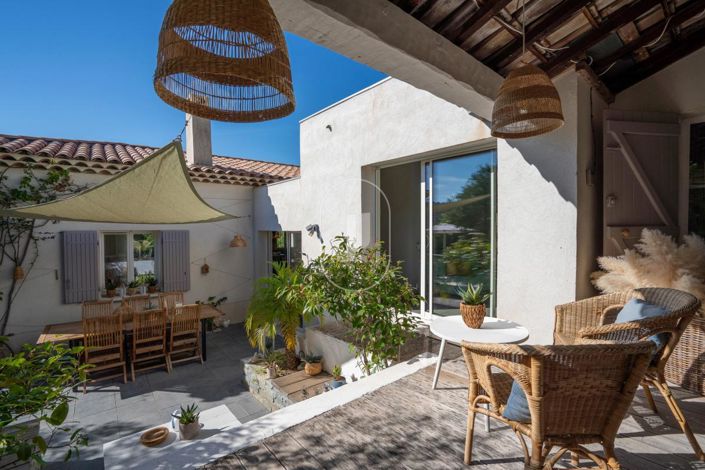 Image No.13-4 Bed House for sale