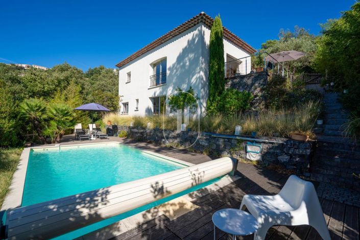 Image No.2-4 Bed House for sale