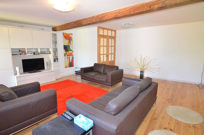 Image No.11-3 Bed House for sale