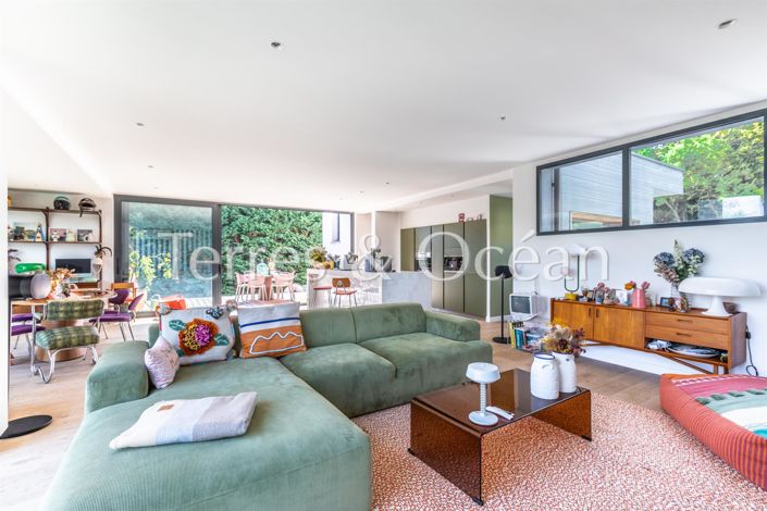 Image No.5-4 Bed House for sale