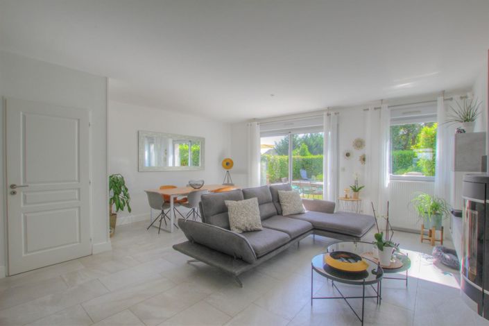 Image No.2-Maison de 4 chambres à vendre à Prévessin-Moëns