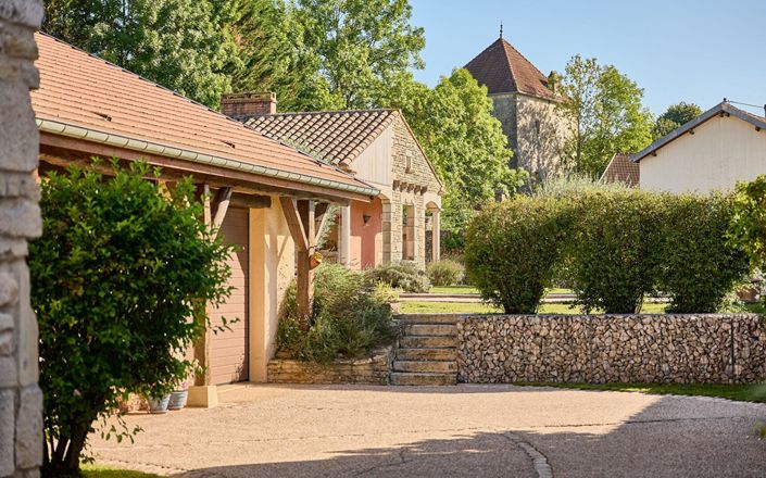 Image No.16-4 Bed House for sale