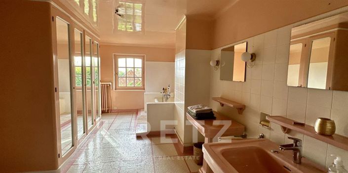 Image No.14-4 Bed House for sale