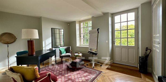 Image No.5-4 Bed House for sale