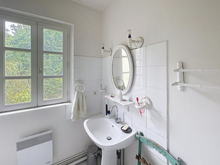 Image No.10-7 Bed House for sale