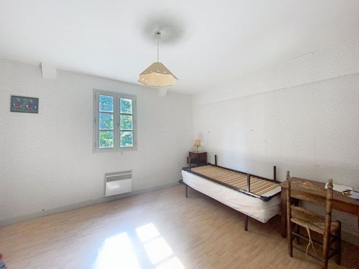 Image No.13-7 Bed House for sale