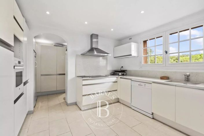 Image No.6-Maison de 8 chambres à vendre à Sainte-Maxime