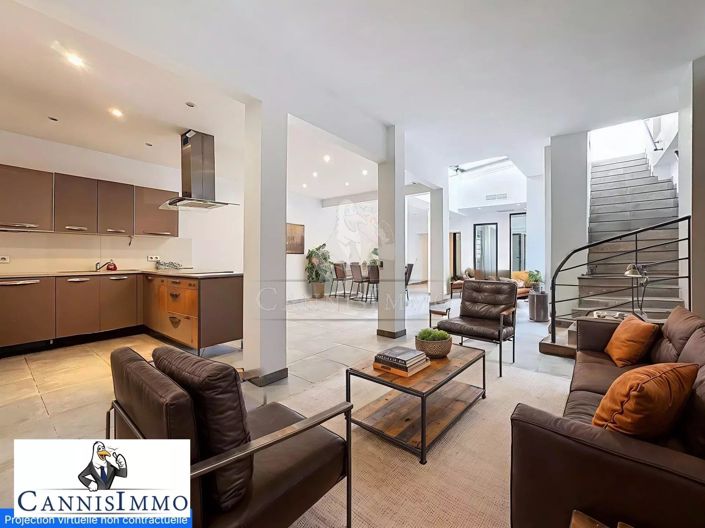 Image No.1-4 Bed Apartment for sale