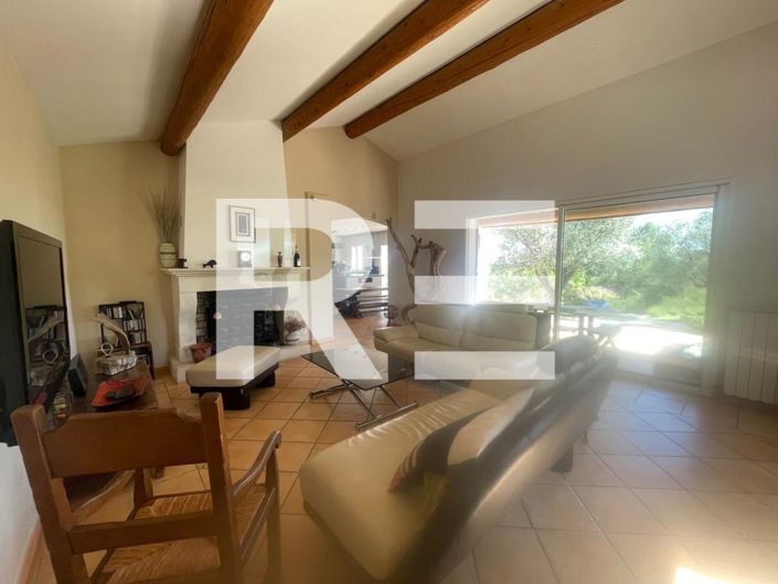 Image No.5-Maison de 4 chambres à vendre à Nîmes