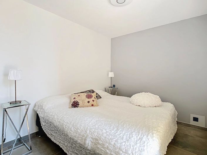 Image No.9-Apartment for sale